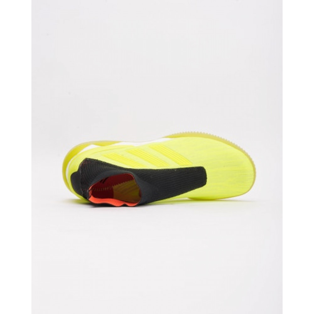 Футзалки Adidas Predator Tango 18+ AQ0601