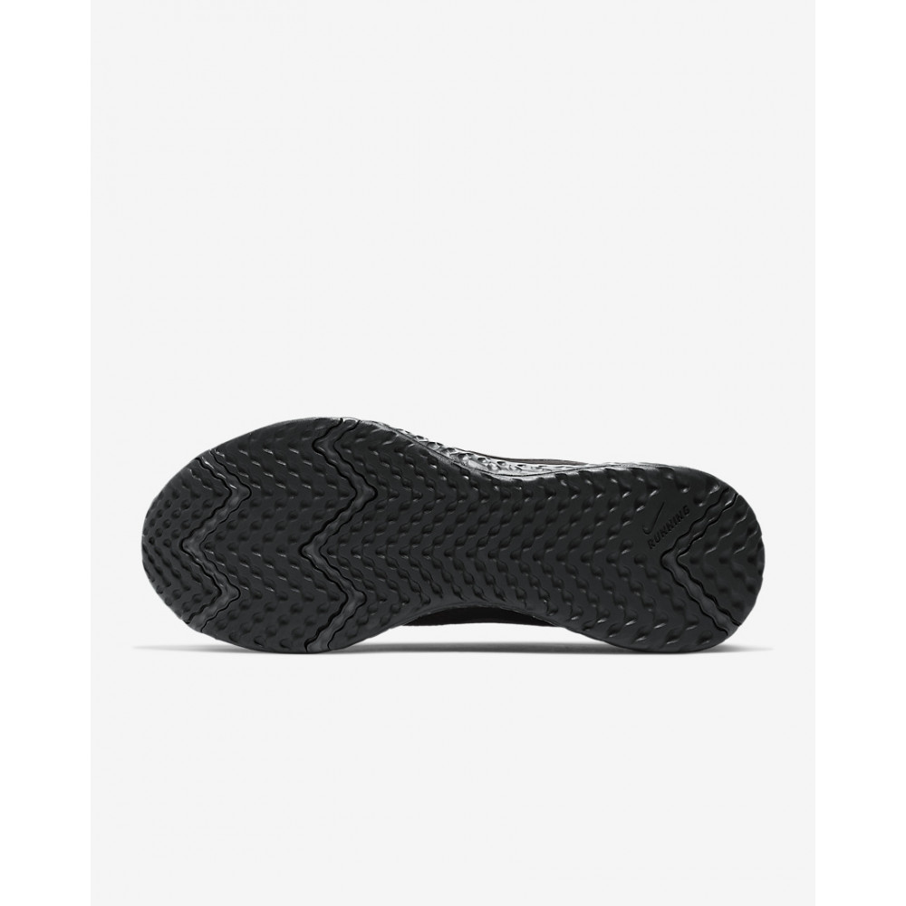 Кросівки Nike Revolution 5 BQ3204 001