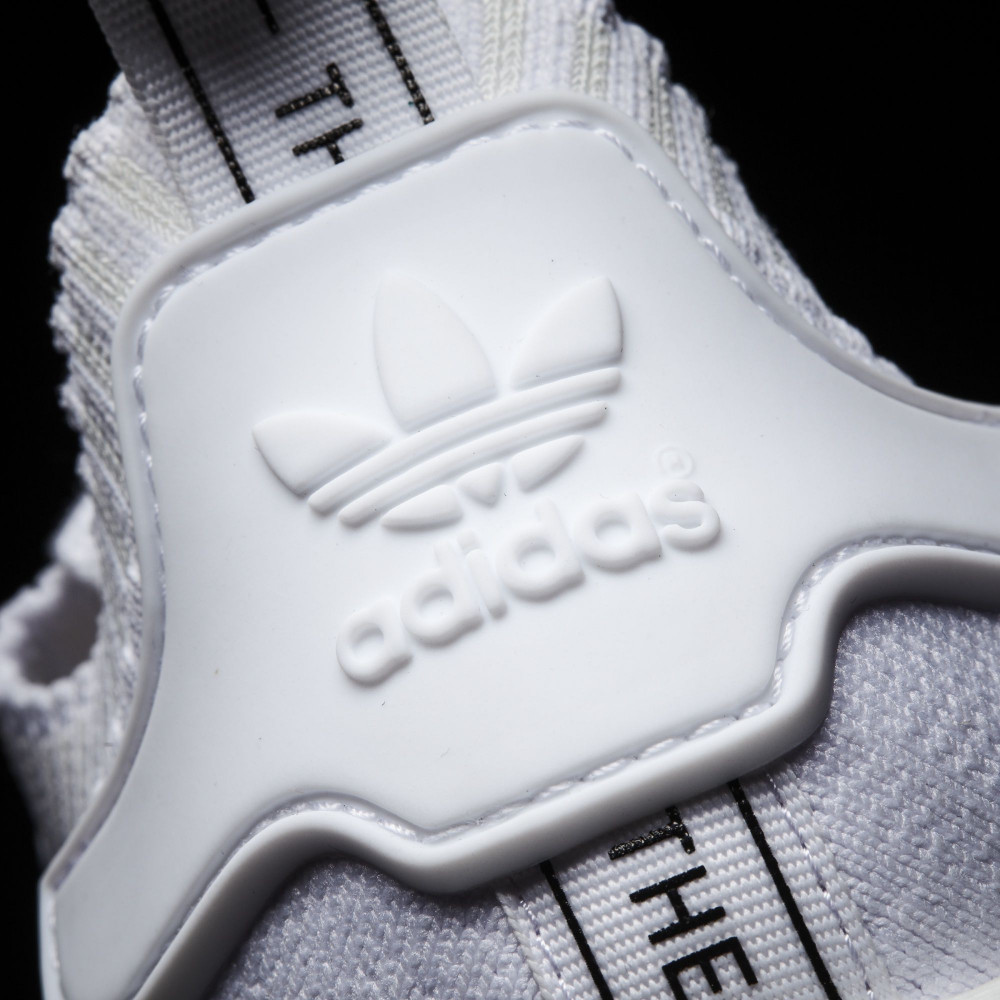 Кросівки Adidas NMD_R1 Primeknit M BZ0221