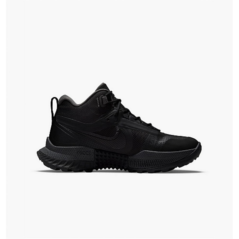 Nike React SFB Carbon