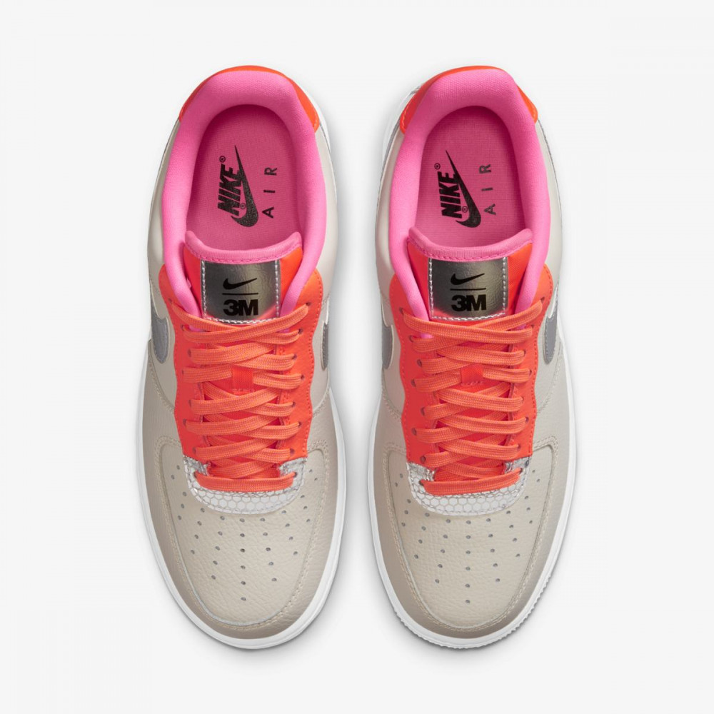 Кросівки Nike Air Force 1 07 SE CT1992 101