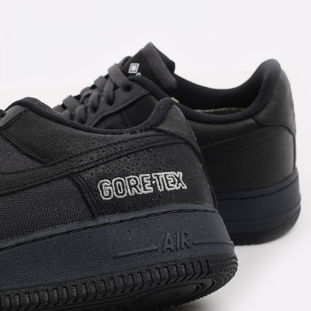Кросівки Nike Air Force GTX CT2858 001