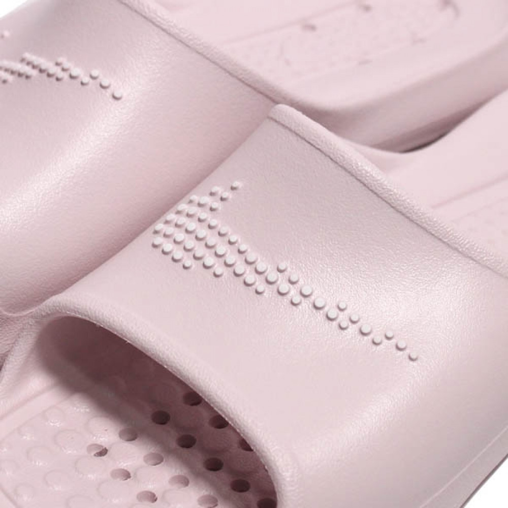 Тапочки Nike W Victori One Shwer Slide CZ7836 600