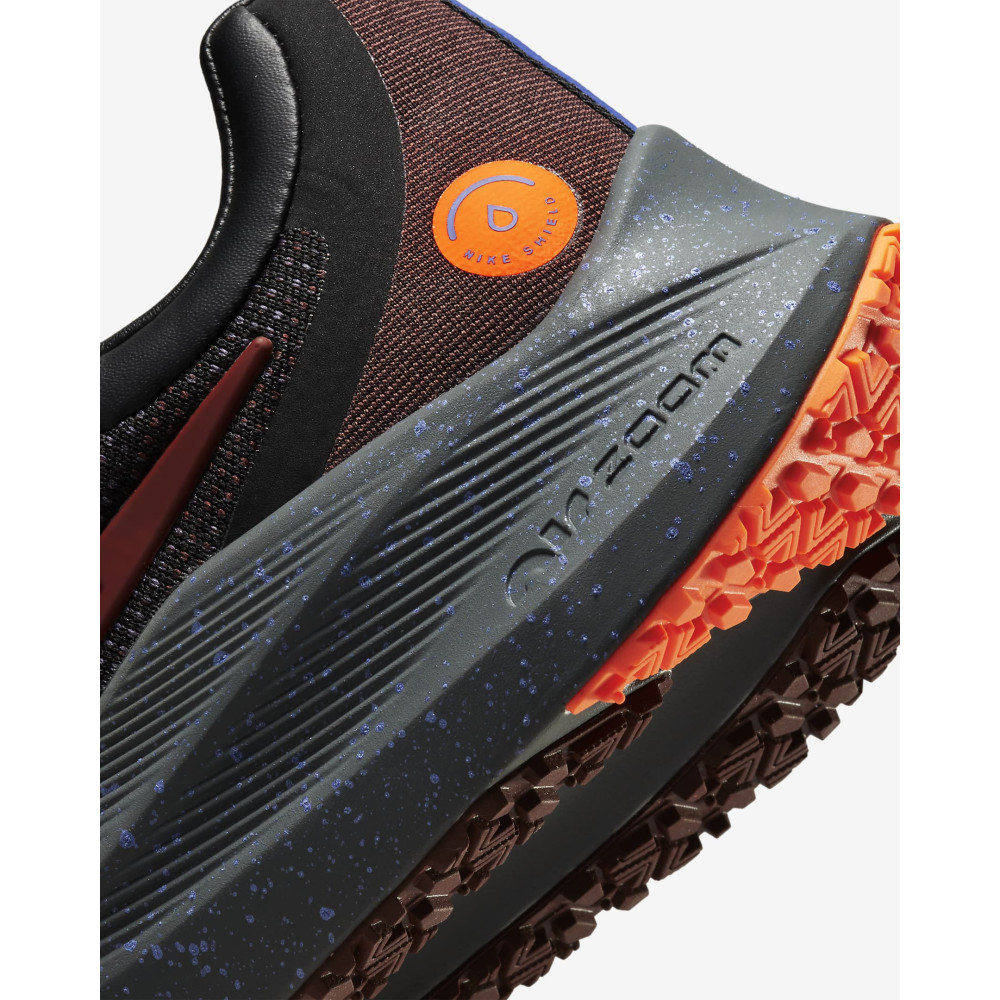 Кросівки Nike Zoom Winflo Shield DC3727 200