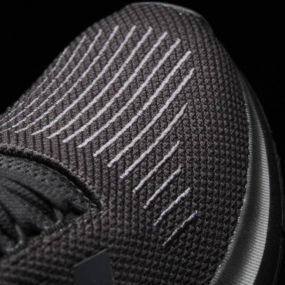 Кросівки Adidas Swift Run CG4111