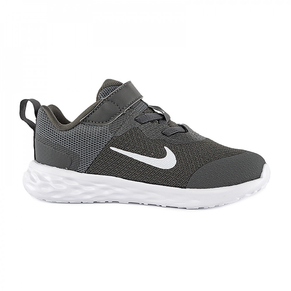 Кросівки Nike Revolution 6 NN DD1094 004