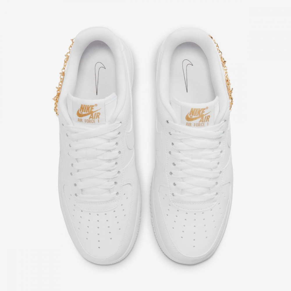 Кросівки Nike Air Force 1 Lucky Charms DD1525 100