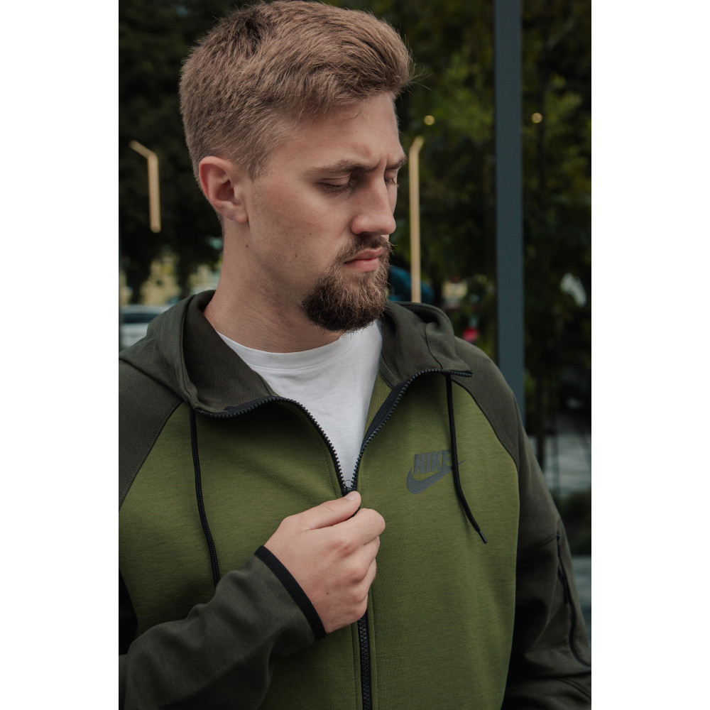 Костюм Nike Sportwear DD5284 326/DD5293 326