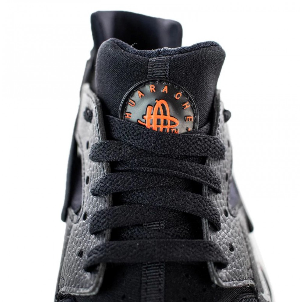 Кросівки Nike Huarache DO6491 001