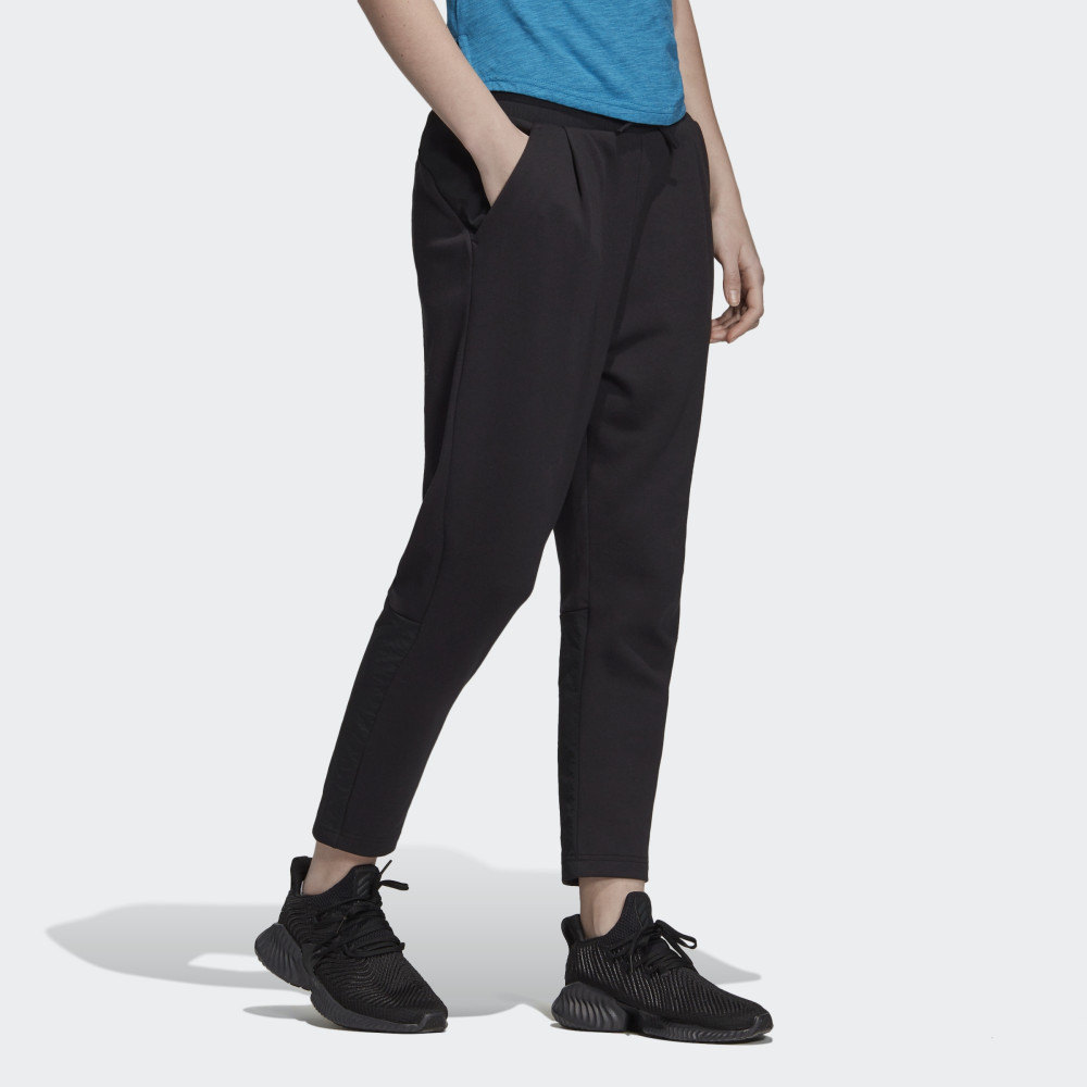 Штани Adidas ID WND DT9340