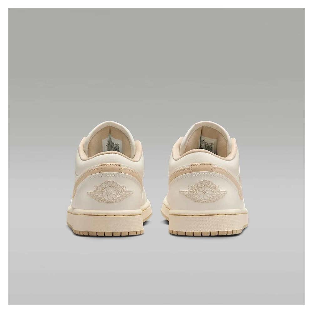 Кросівки Air Jordan 1 DC0774 112