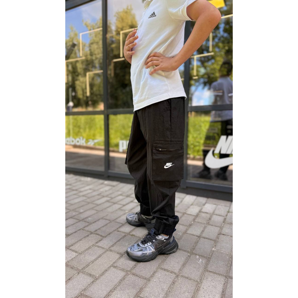 Штани підліткові Nike DD6285 010