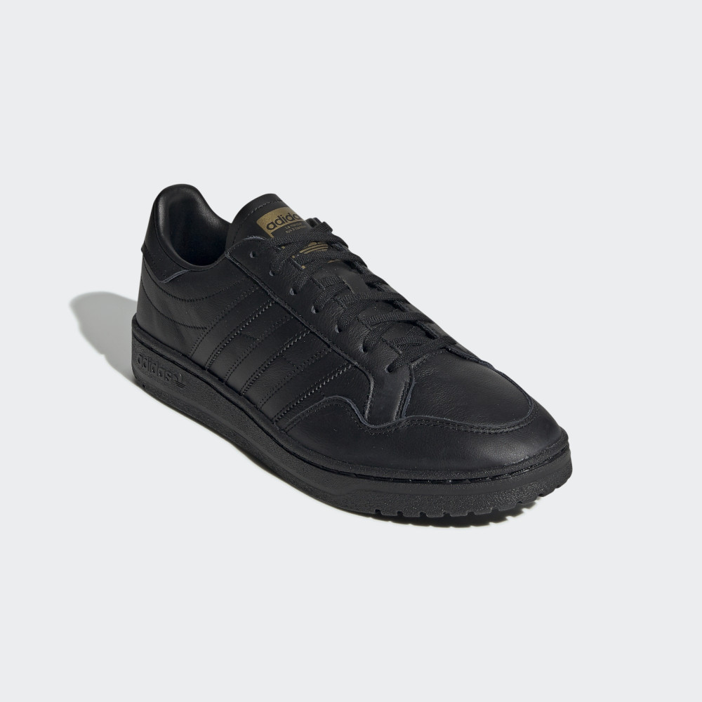 Кросівки Adidas Team Court EF6050