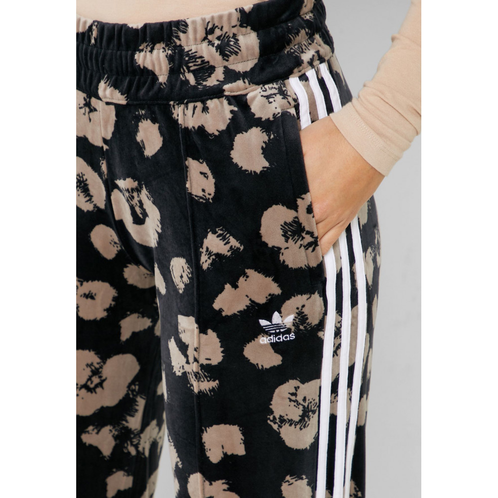 Штани Adidas AOP Velvet Sweatpants EJ9310