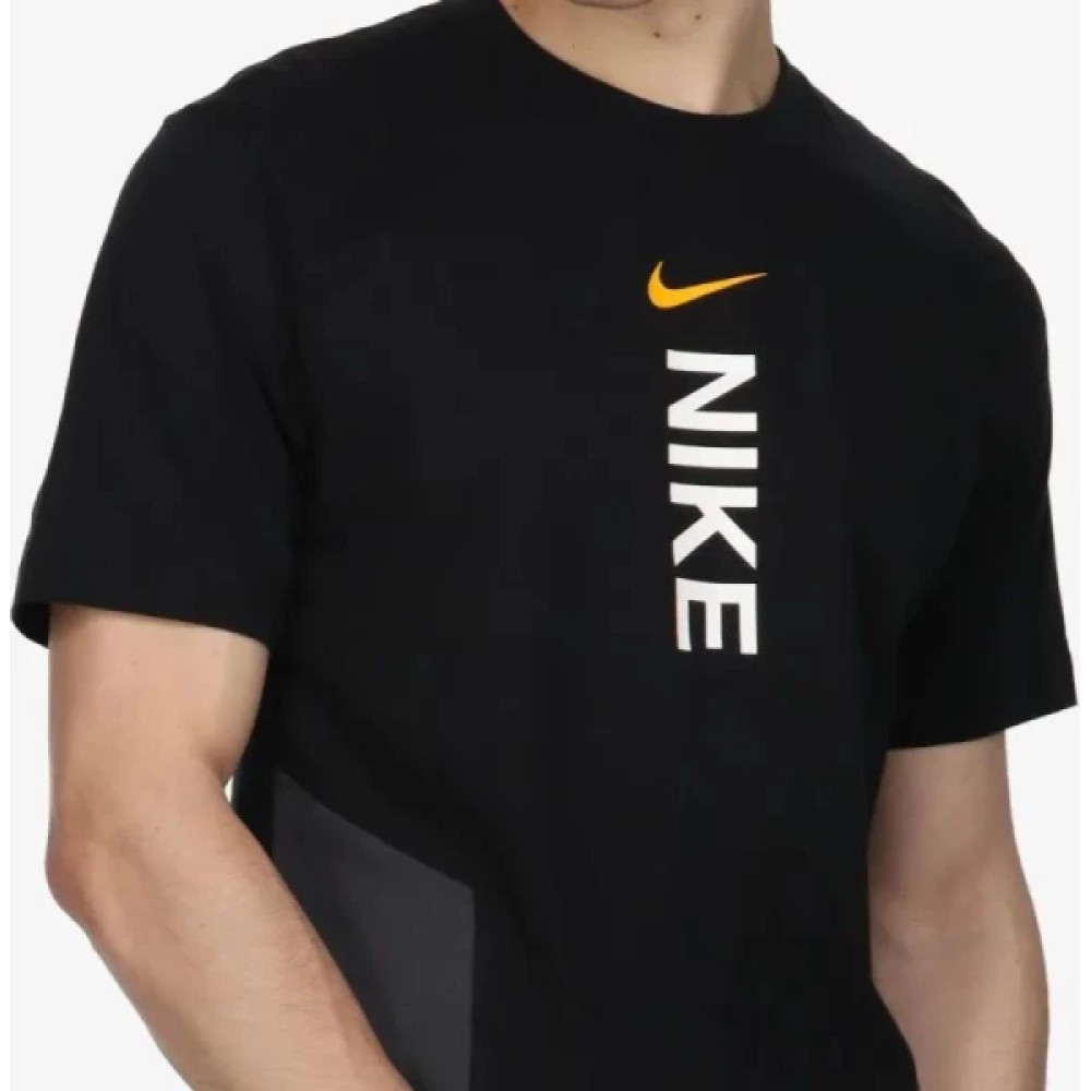 Футболка Nike T-Shirt M Nsw Hybrid Ss Top FB1433 010
