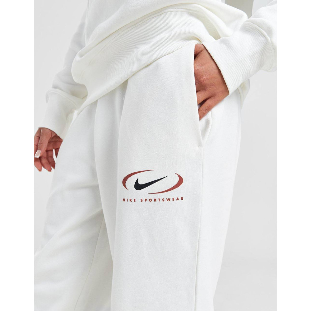Костюм жіночий Nike FN7698 133/FN7716 133