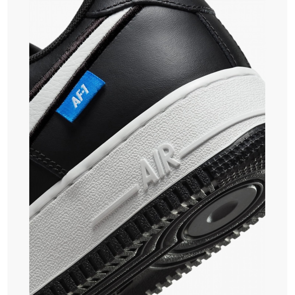 Кросівки Nike Air Force 1 07 FN7804 001