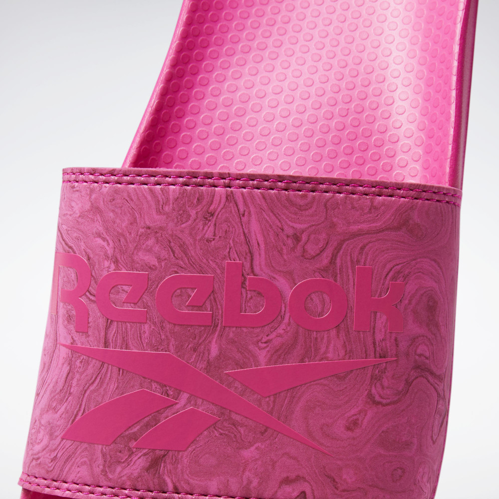 Тапочки Reebok Fulgere FV0336