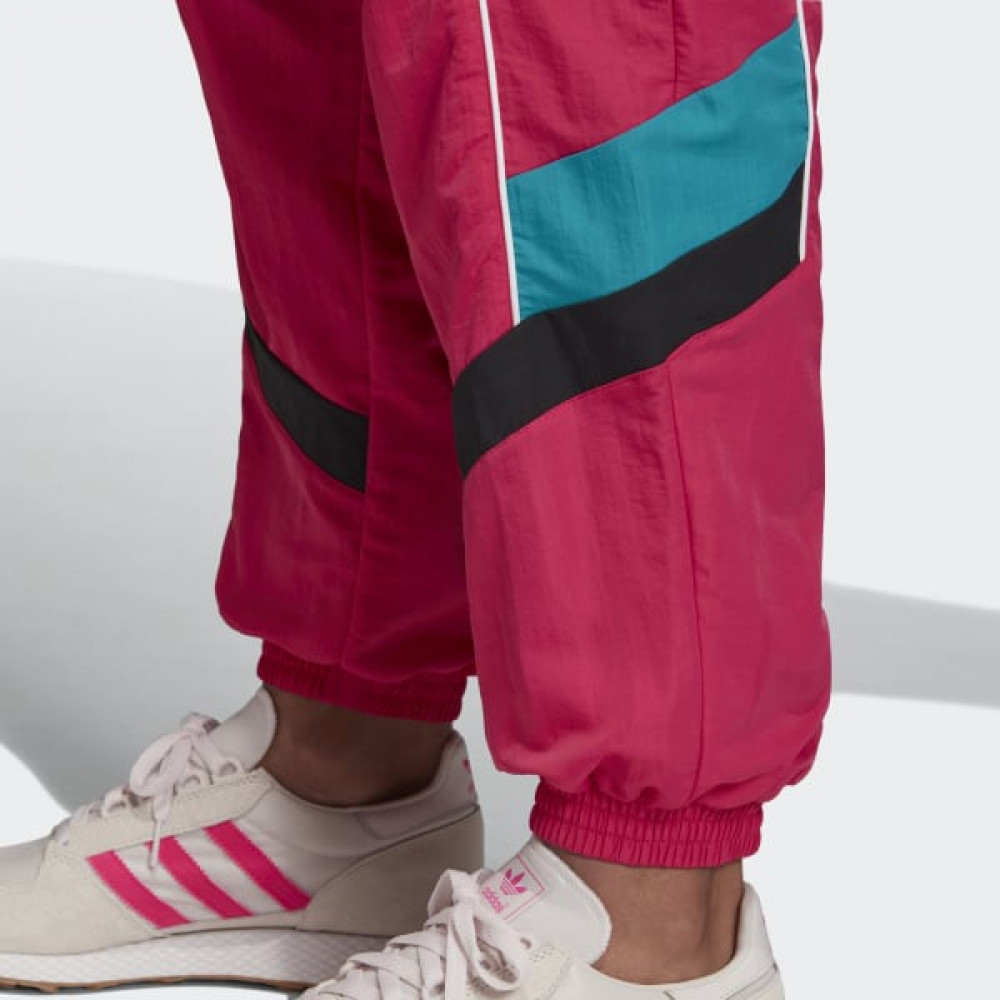 Штани Adidas Tech Track GC8780