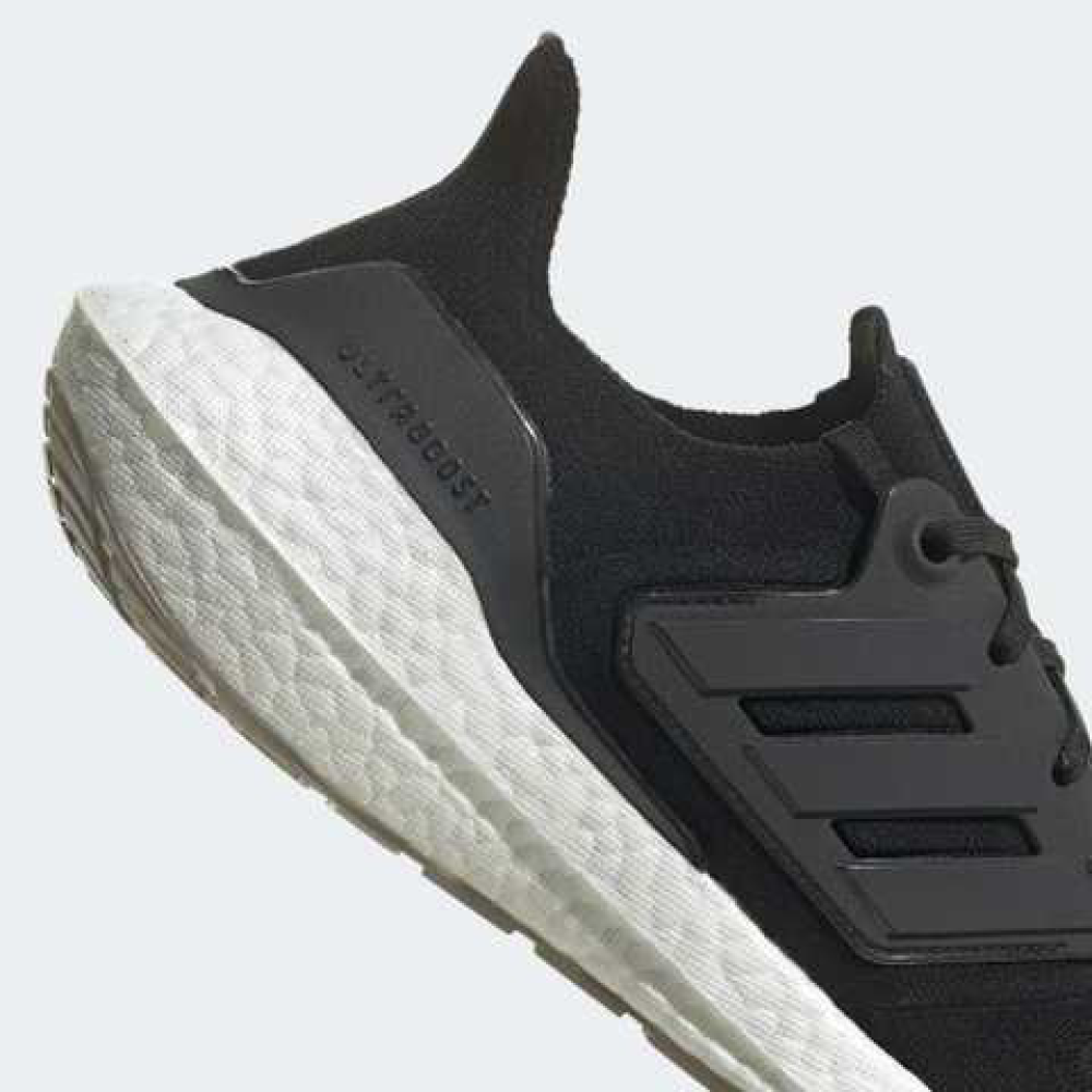 Кросівки Adidas Ultraboost 22 GX3062