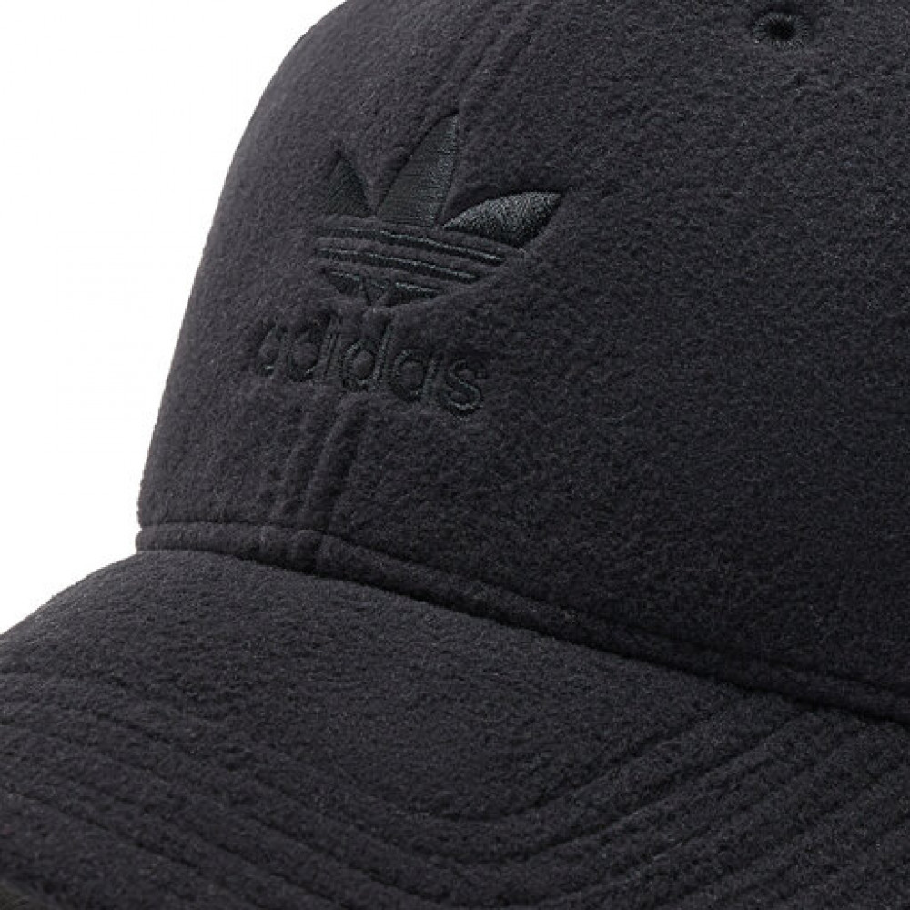 Кепка Adidas AC CLassic BB Winter HL9332