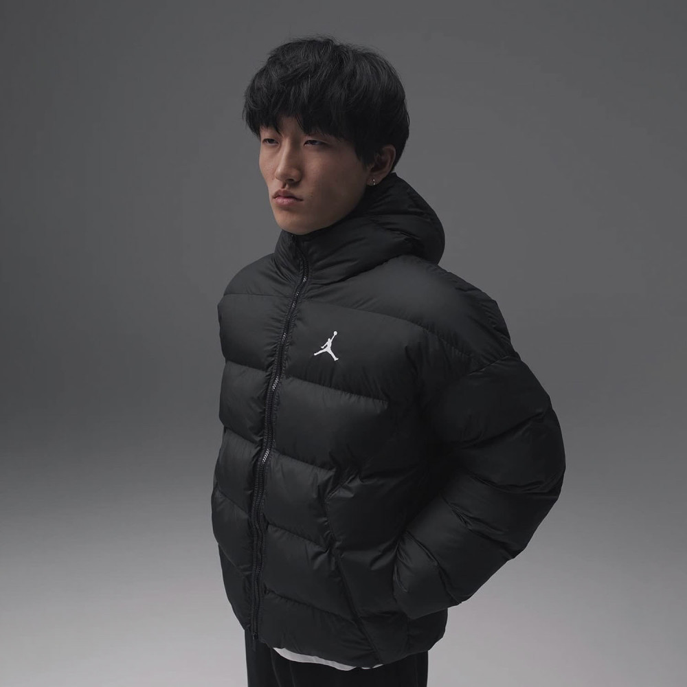 Куртка Air Jordan HV0532 010