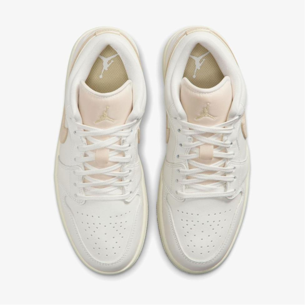 Кросівки Jordan Wmns Air Jordan 1 Low Se HV5157 100