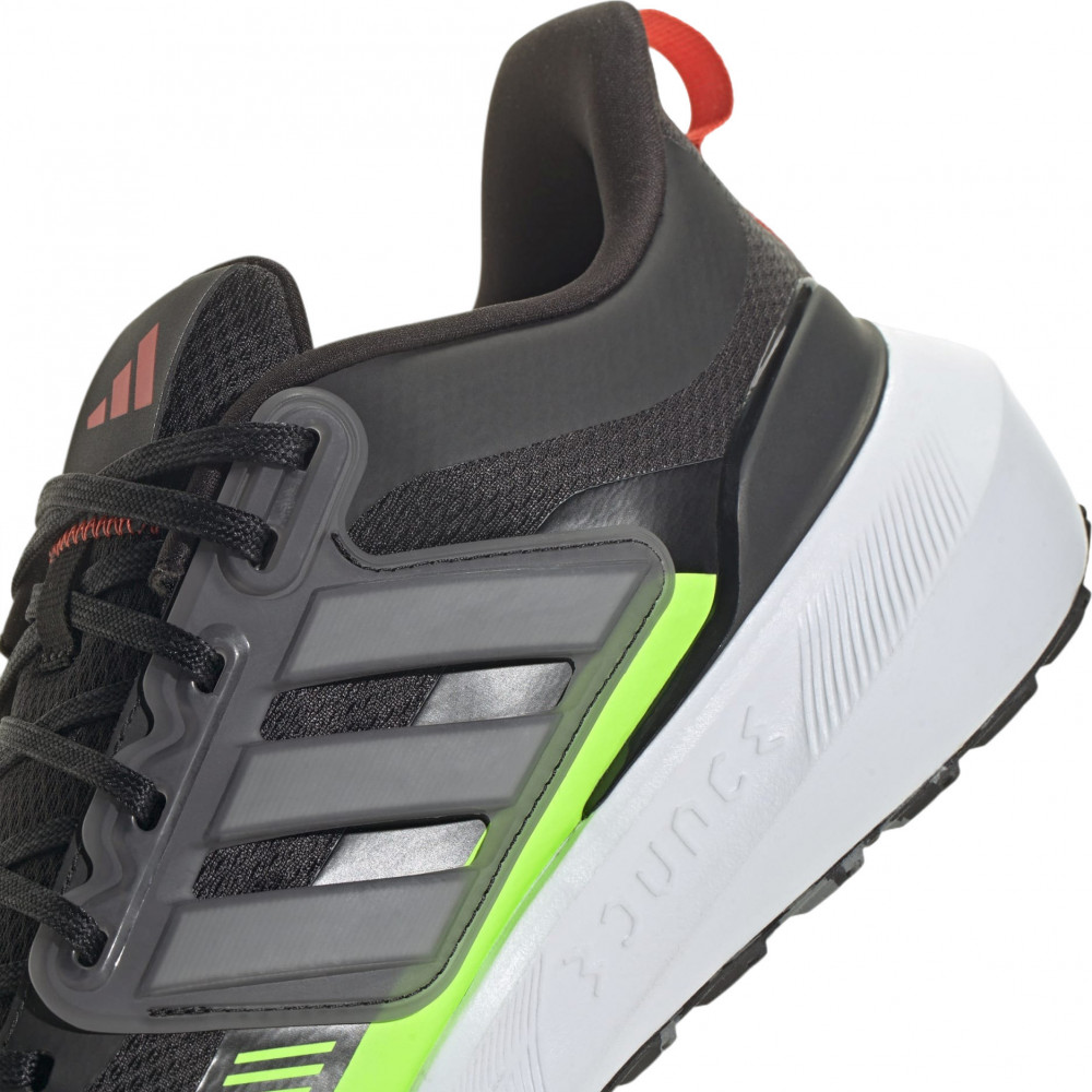 Кросівки Adidas Ultrabounce TR ID9399