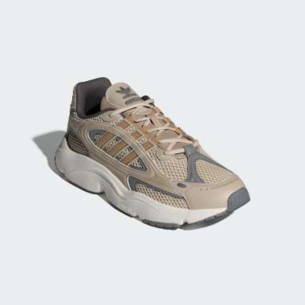 Кросівки Adidas Ozmillen IE3517
