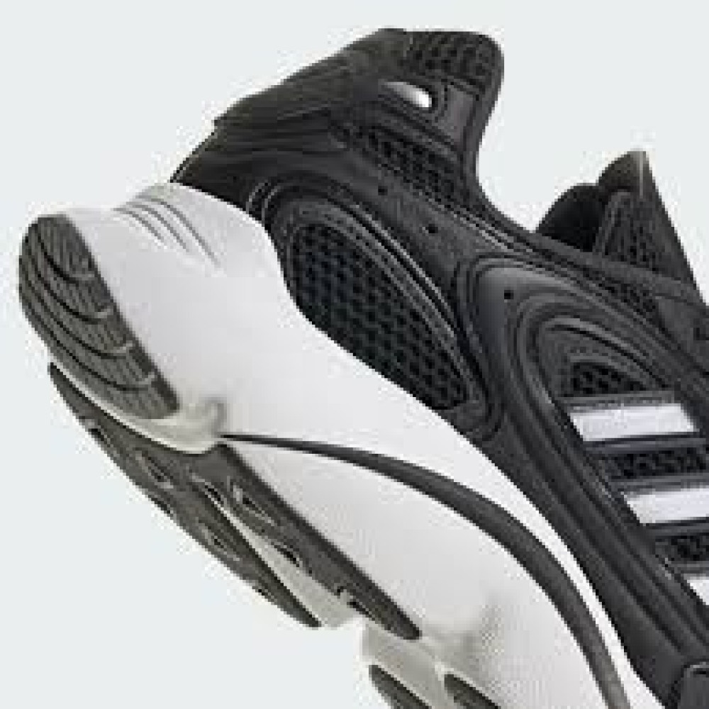 Кросівки Adidas Ozmillen IF9593