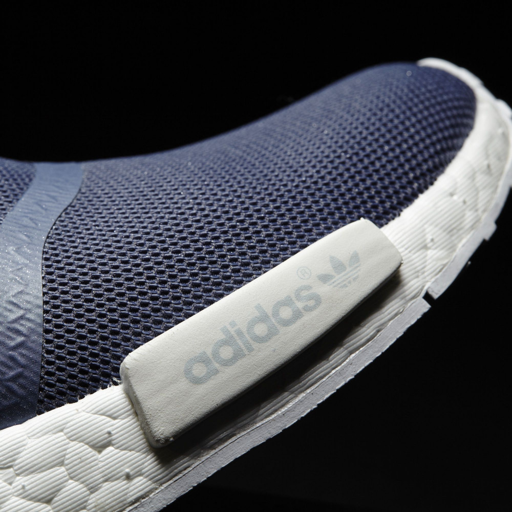 Кросівки Adidas NMD_R1 W S76005
