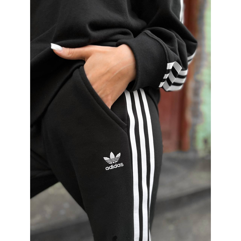 Костюм жіночий Adidas Originals IU2423/IB7457